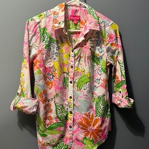 Lily Pulitzer button down. Size XS.  Perfect condition